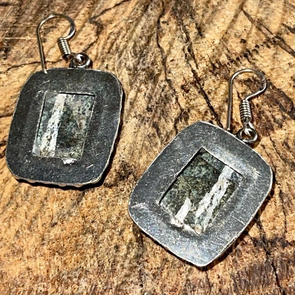 Chrysotile in Serpentine Earrings 1 7/8” - Picture 5 of 8